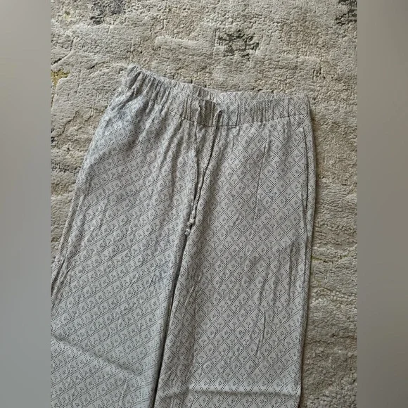 H&M Pattern Pants - Picture 3 of 10